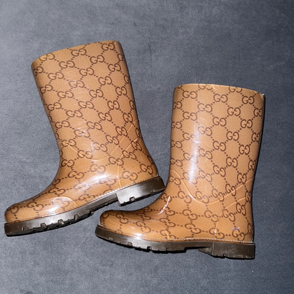 Authentic Gucci rain boots